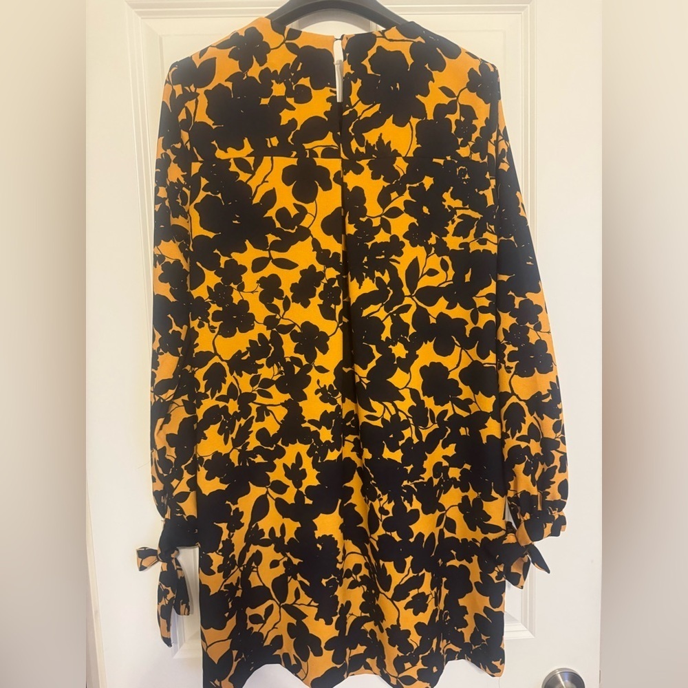H&M one of a kind stylish mini dress